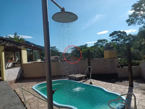 Imagem Exelente Casa com 3 QUARTOS Piscina COM DUCHA, AREA GOURMET 500MT DE TERRENO na Beira Rio juntoa natureza