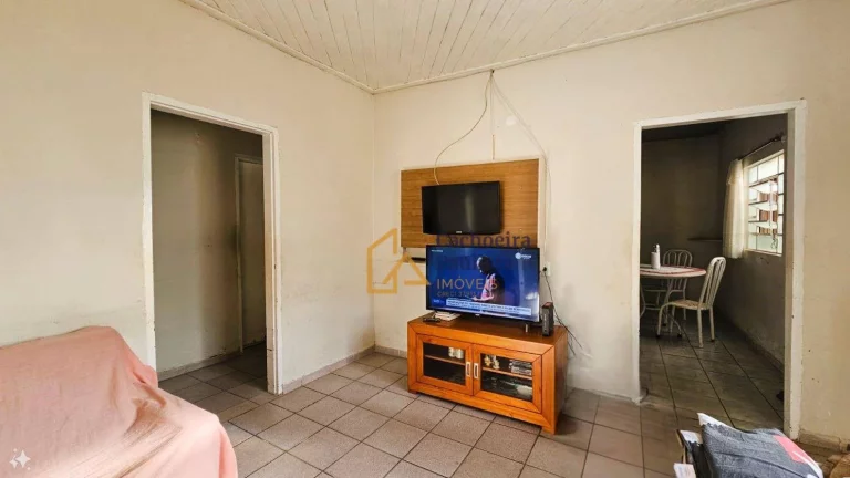 Imagem Casa com 3 dormitórios à venda - Centro - Cachoeira Paulista/SP