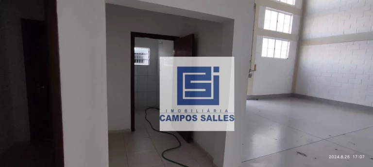 Imagem Galpão, 206 m² - venda por R$ 595.000,00 ou aluguel por R$ 2.976,71/mês - Aparecidinha - Socorro/SP
