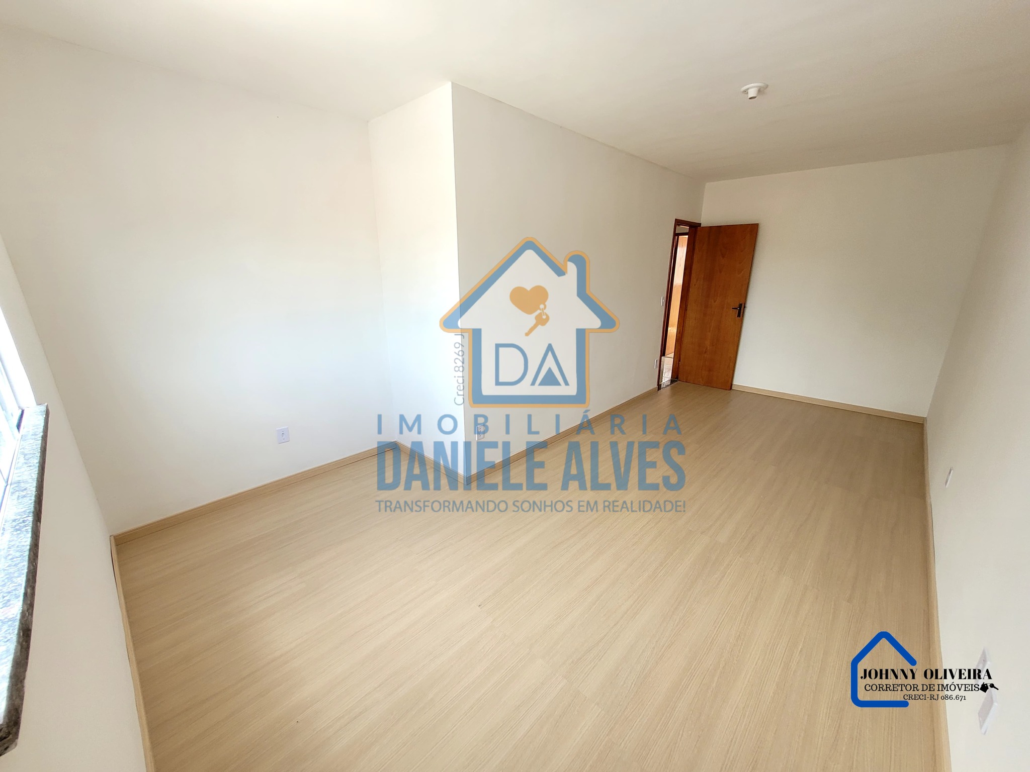 Imagem Casa com 2 Quartos à Venda, 75 metro em Jardim Alzira - Queimados