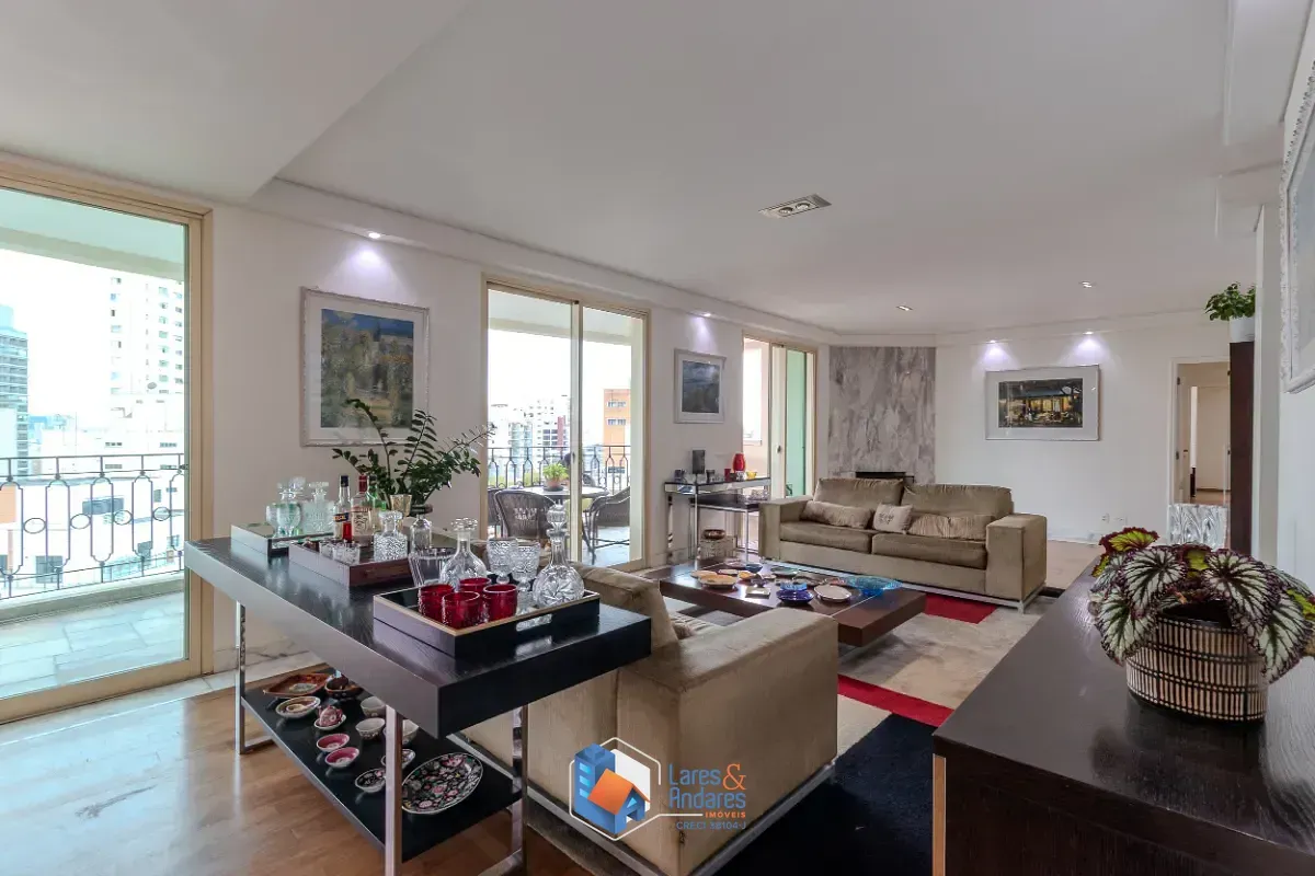 Imagem Apartamento para venda em Campo Belo com 3 quartos, sendo 3 suítes, 237m²