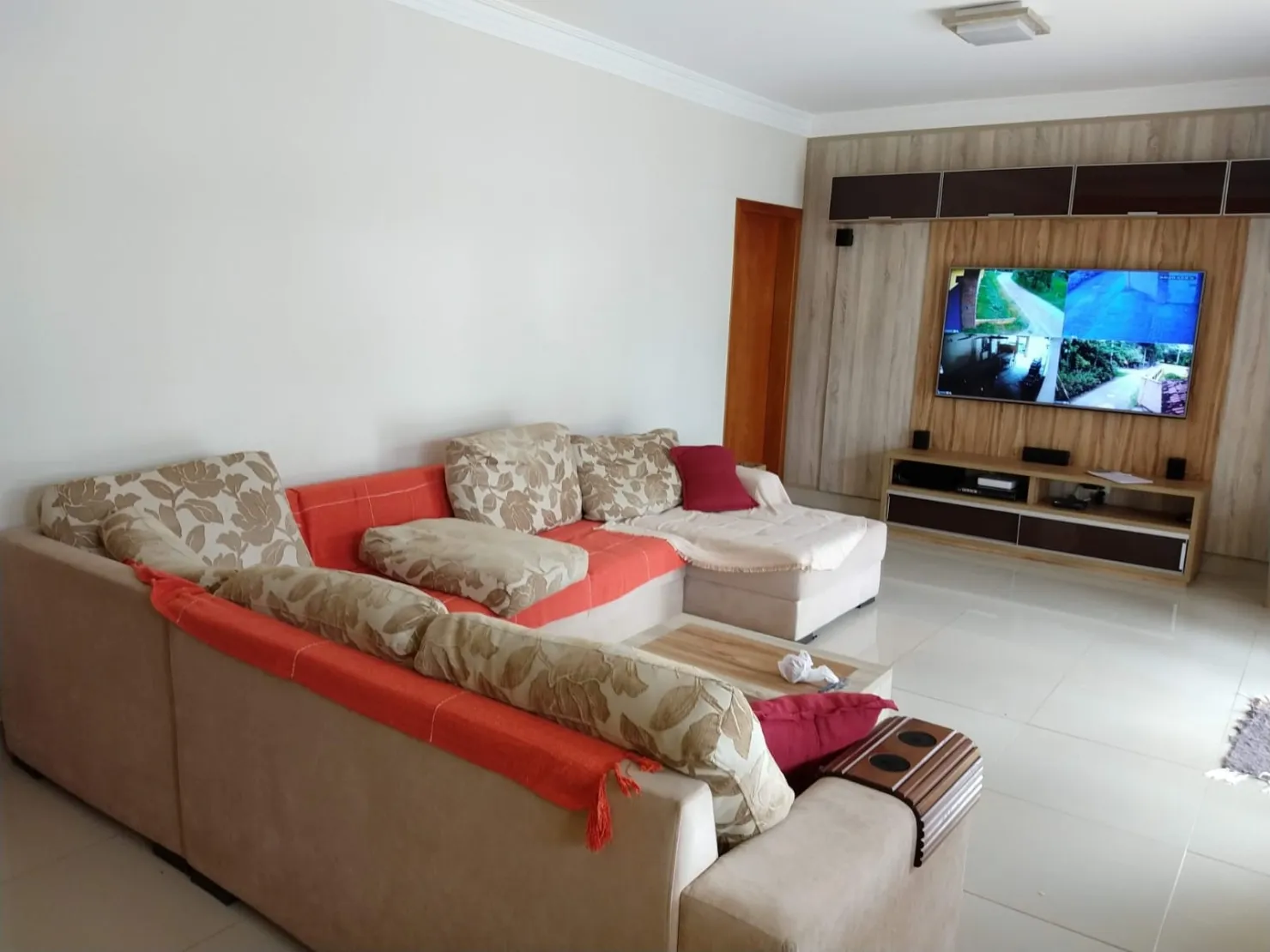 Imagem Chácara à venda 4 Quartos, 1 Suite, 10 Vagas, 2300M², Alto do Piracuama, Pindamonhangaba - SP