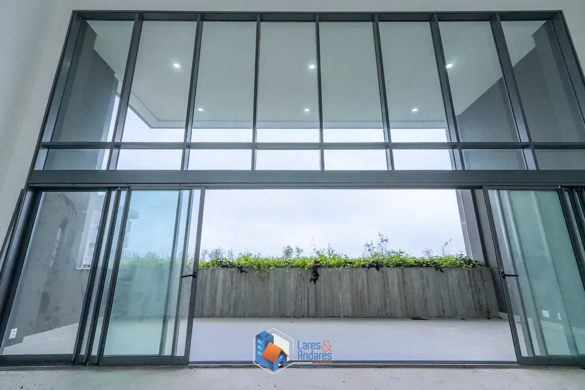 Imagem Duplex para venda em Panamby com 4 quartos, sendo 4 suítes, 422m²