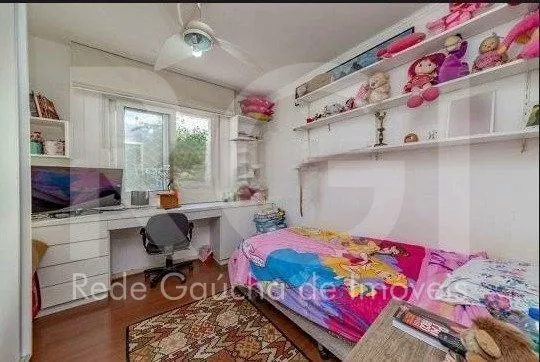 Imagem Cobertura para Venda - 243m², 3 dormitórios, sendo 1 suites, 2 vagas - Menino De
