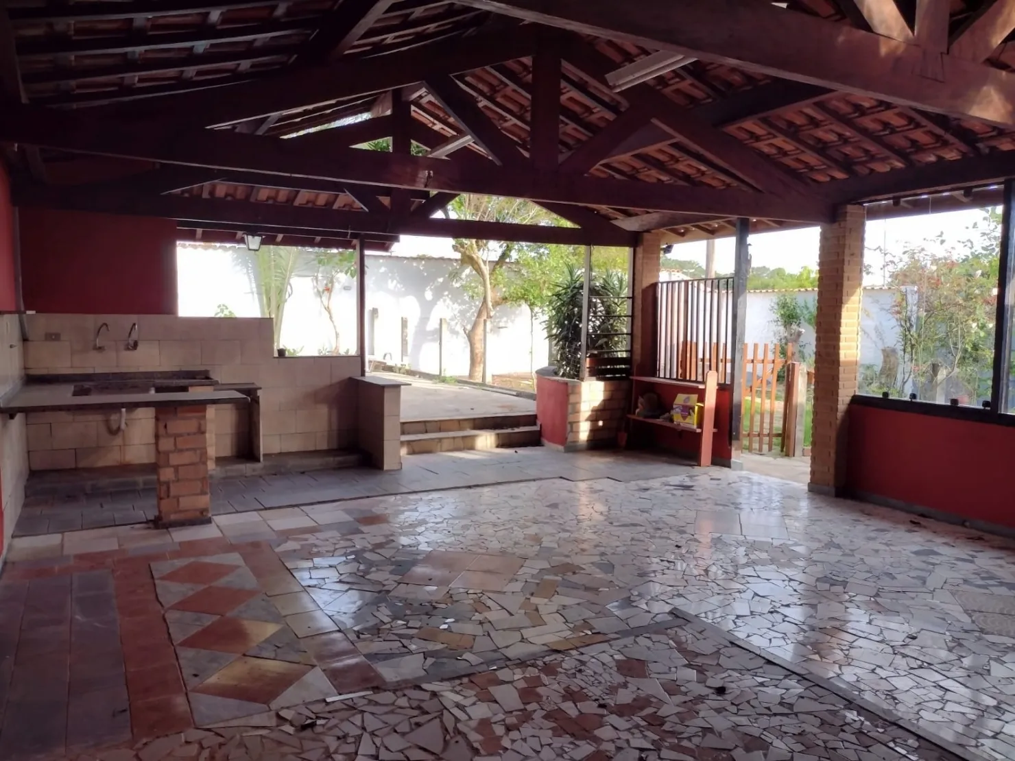 Imagem Casa à venda 3 Quartos, 3 Suites, 4 Vagas, 600M², Jardim Residencial Doutor Lessa, Pindamonhangaba - SP