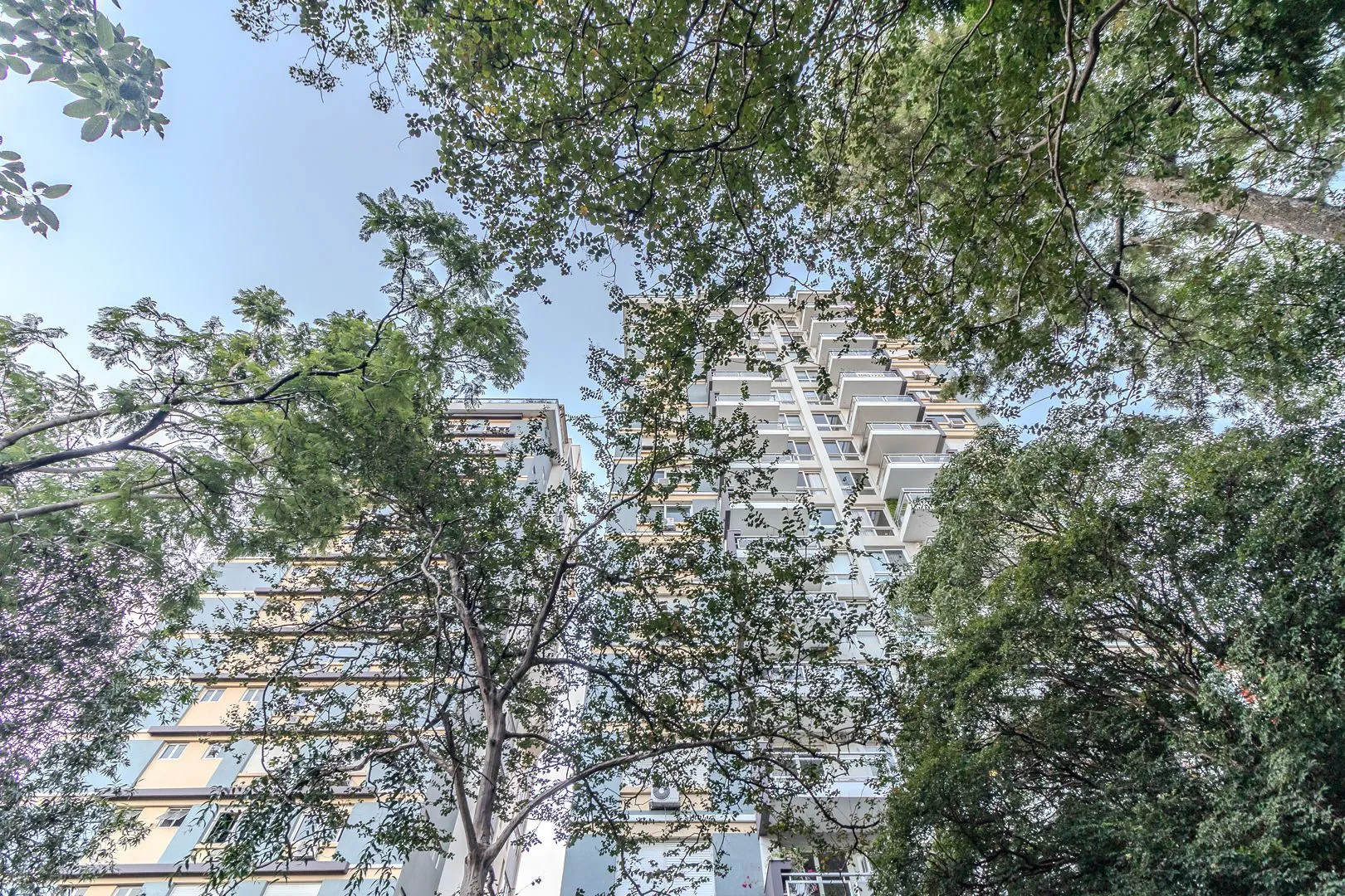 Imagem ️ MÁFFER IMÓVEIS ALUGA - APARTAMENTO 3 DORMITÓRIOS | 3 VAGAS | TOTALMENTE REFORMADO | MOINHOS DE VENTO