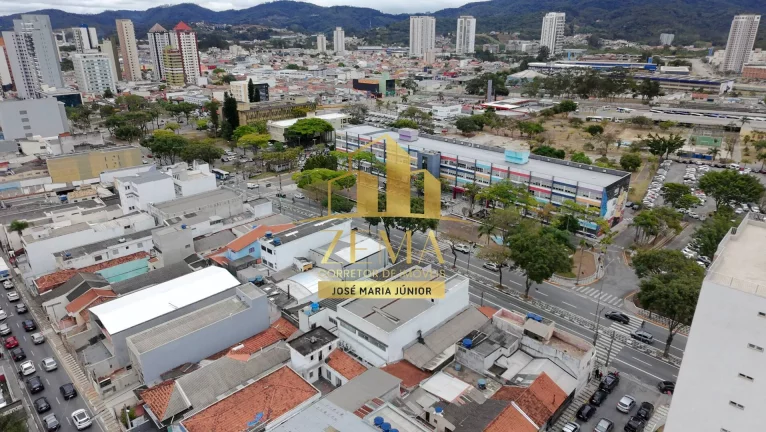 Imagem Ponto Comercial 700 m2, Área Central, Esquina, Coberto. Escritórios