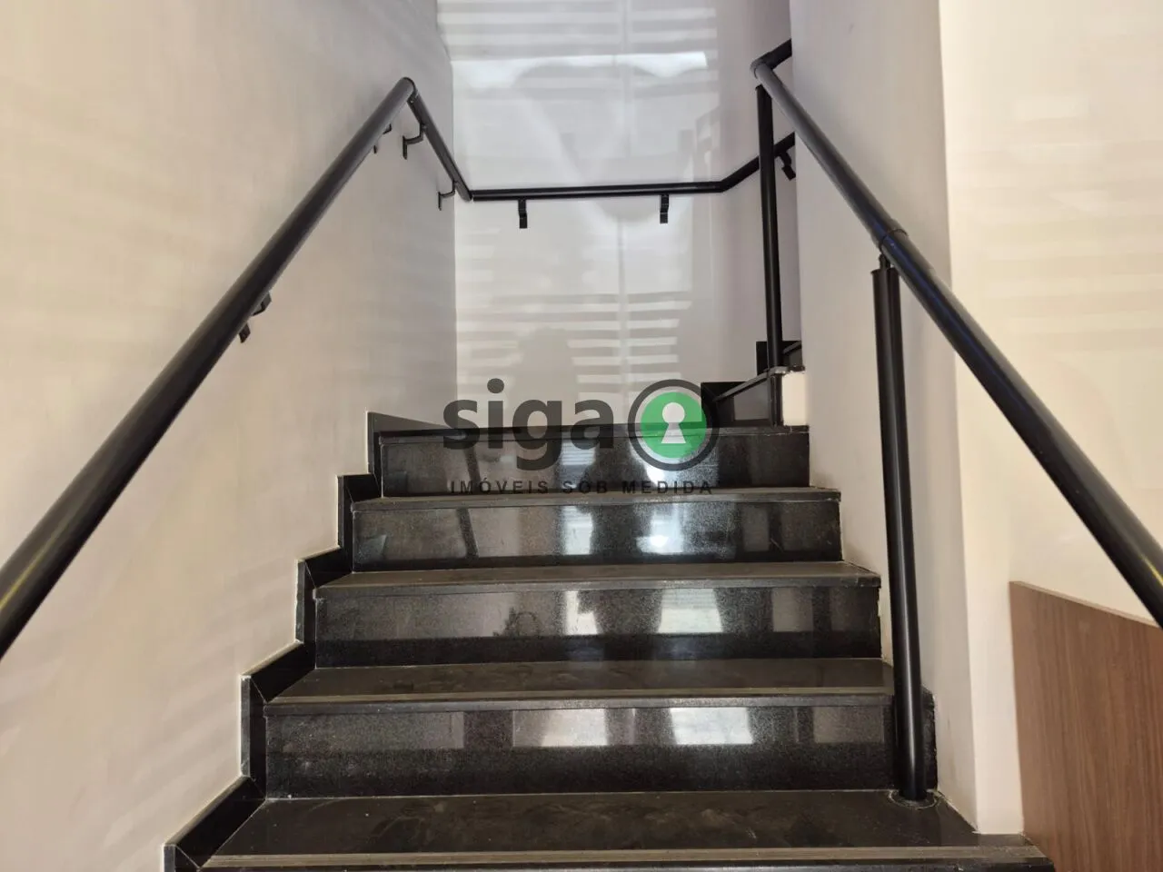 Imagem ALUGA SE CLÍNICA 190 METROS, PRONTA PARA USO NA VILA NOVA CONCEIÇÃO