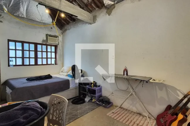 Imagem Casa à Venda - Vargem Pequena, 2 Quartos, 1000 m2