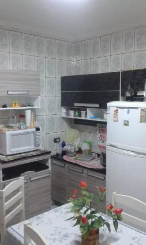 Imagem VENDA DE SOBRADO NA CIDADE MIGUEL BADRA, EM SUZANO/SP, 196m² com 03 andares, 09 quartos, 02 suítes, 03 salas, 02 cozinhas e 02 vagas. CONSULTE-NOS.