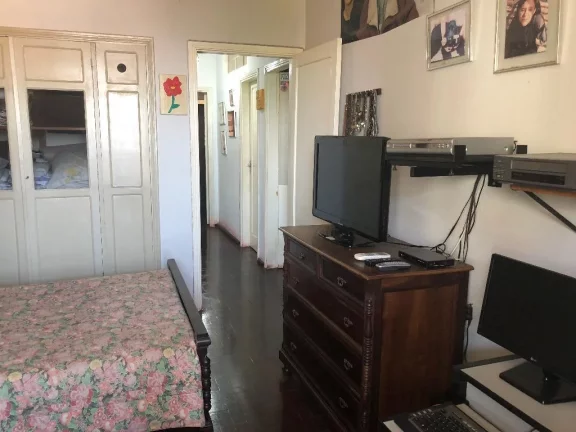 Imagem Imóvel à Venda em Piracicaba , Bairro Alto , em Avenida de grande fluxo de veículos . Casa Reside...