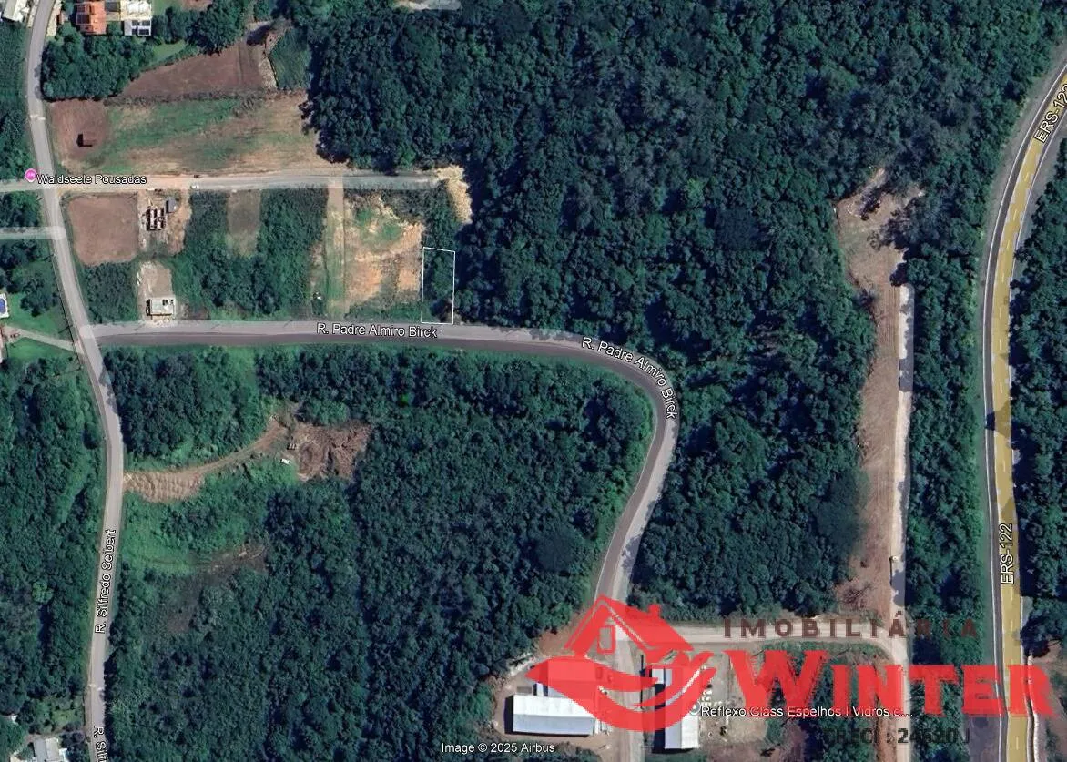 Imagem Terreno de frente para asfalto em São Vendelino