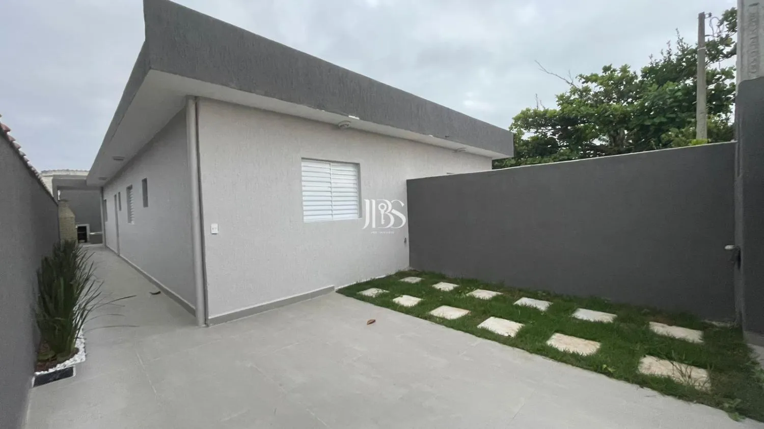 Imagem CASA NOVA LADO PRAIA À VENDA NO JARDIM REGINA ITANHAÉM/SP