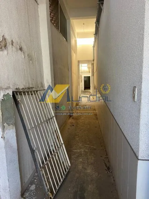 Imagem Alugo 2 Salões Comercial em Santo André. Vila Valparaiso