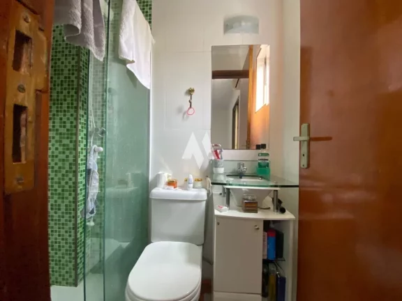 Imagem Casa Sobreposta alta à venda com 4 suítes com piscina no bairro Aparecida em Santos/SP