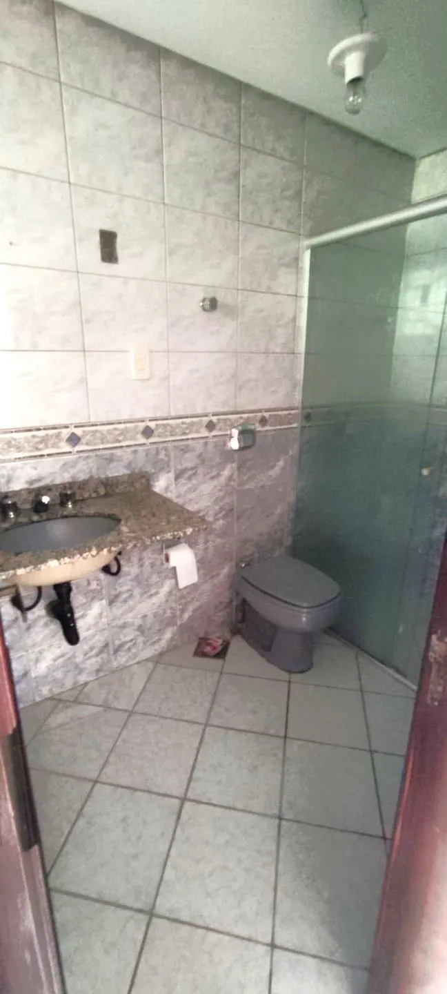 Imagem Triplex à venda em Porto Alegre, Jardim Itu-Sabará, com 5 quartos, 338.77m2