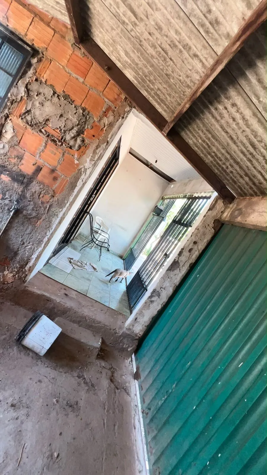 Imagem Casa 3 Quartos e sala comercial anexo no Tancredo Neves