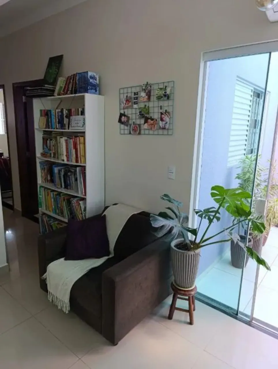 Imagem Imperdível casa em condomínio à venda em Sorocaba-SP, Horto Florestal: 3 qts, 1 suíte, 1 sala, 2 banheiros, 2 vagas, 157m².