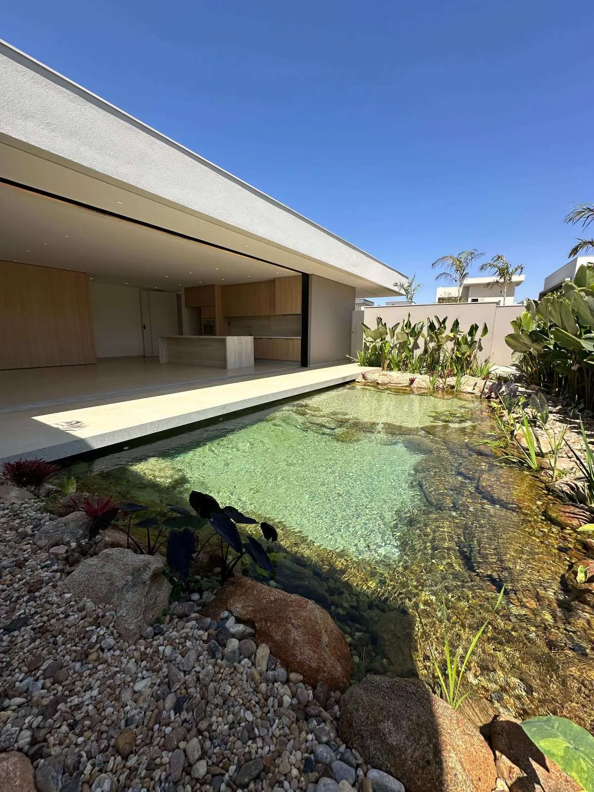 Foto do imóvel Casa à venda, Parque Universitário, com 3 quartos, 220m2