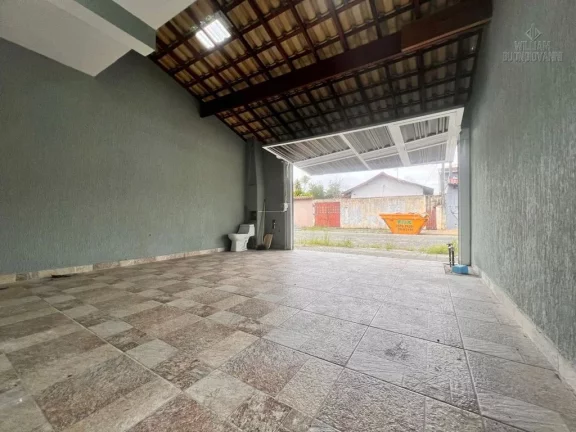 Imagem Sobrado - 2 Suítes com Sacada | Quintal Amplo + Churrasqueira | R$ 458.000