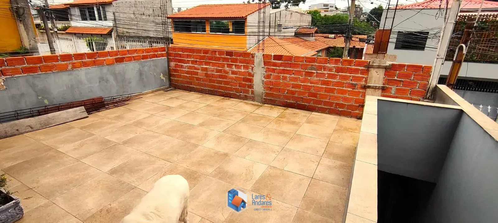 Imagem SOBRADO À VENDA, COM 140 M² COM 4 DORMS, SENDO 2 SUÍTES, AMPLA ÁREA EXTERNA, 2 VAGAS DE GARAGEM - JARDIM MARACANÃ, SÃO PAULO