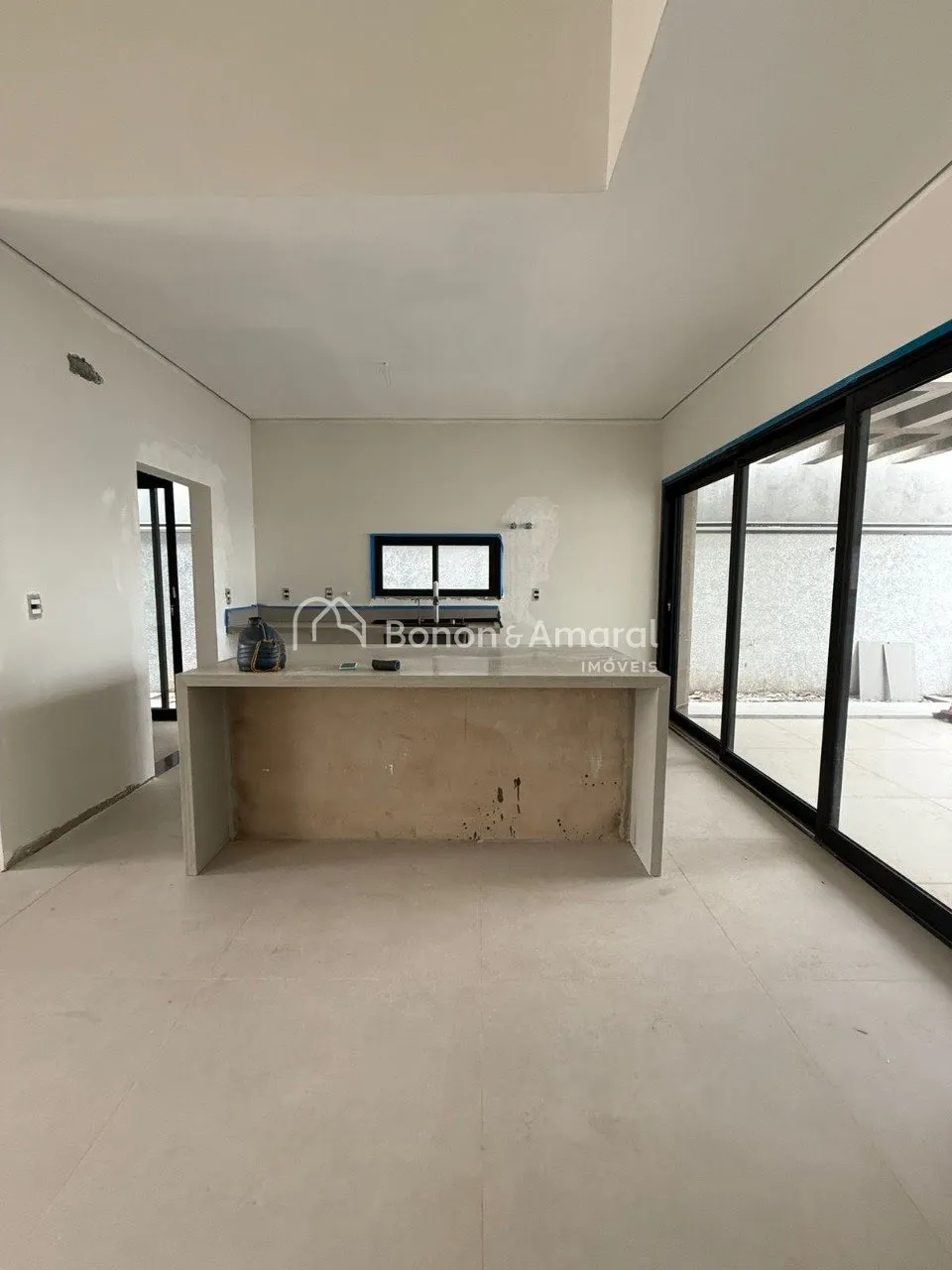 Imagem Casa Térrea à venda com 03 quartos no Condomínio Santorini bairro Parque Brasil 500, em Paulínia