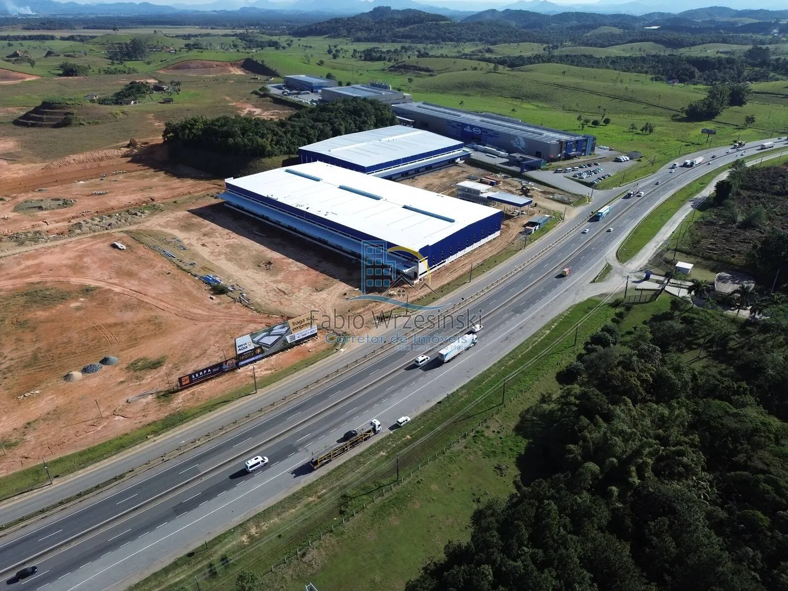 Imagem Galpões Industriais Premium para Locação na BR-101