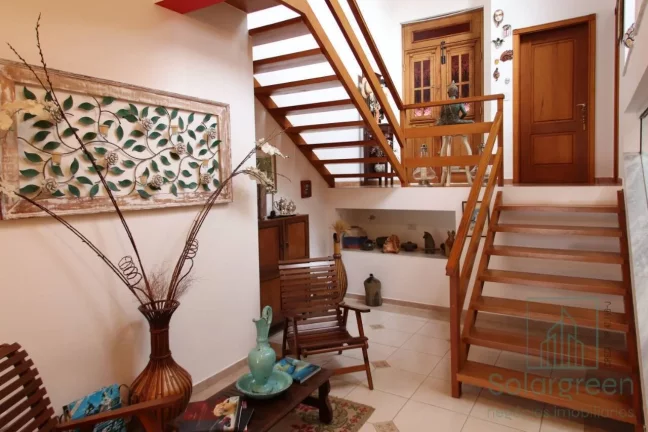 Imagem Casa na Vila Petrópolis com 03 dormitórios suítes à venda