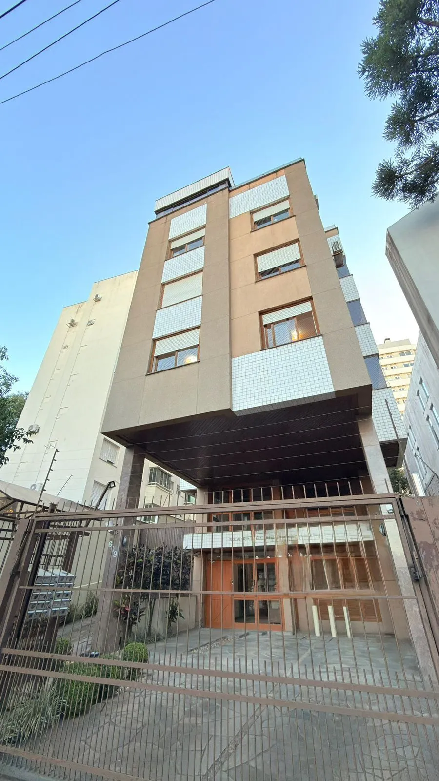 Imagem Apartamento à venda no Passo D'areia com 84,28m² ,3 quartos, 1 suíte, 1 vaga