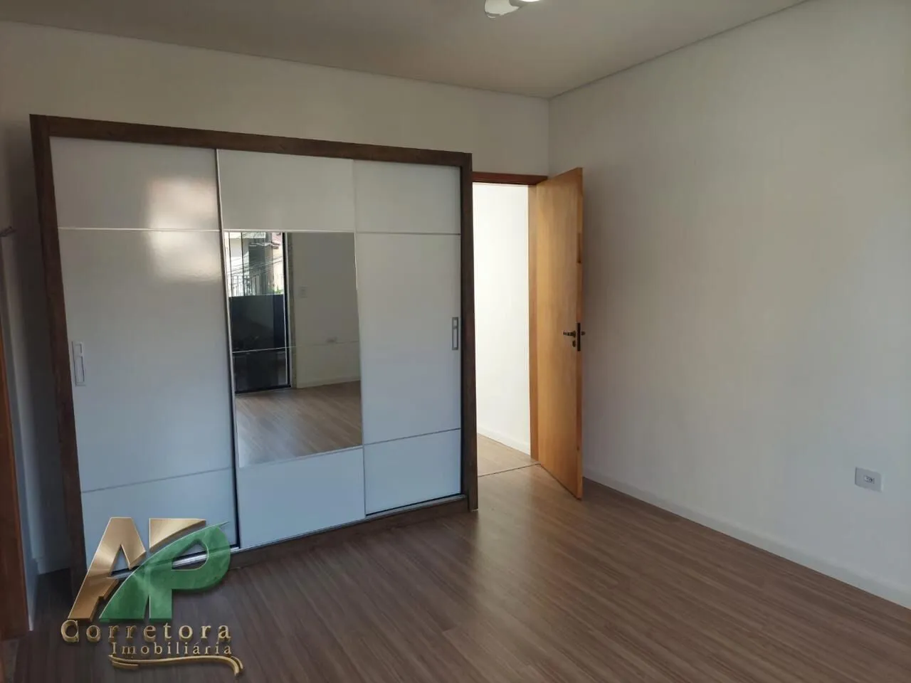 Imagem Sobrado Novo 140m² no Butantã | 3 Suítes, 2 Vagas | Ao Lado do Shopping Raposo