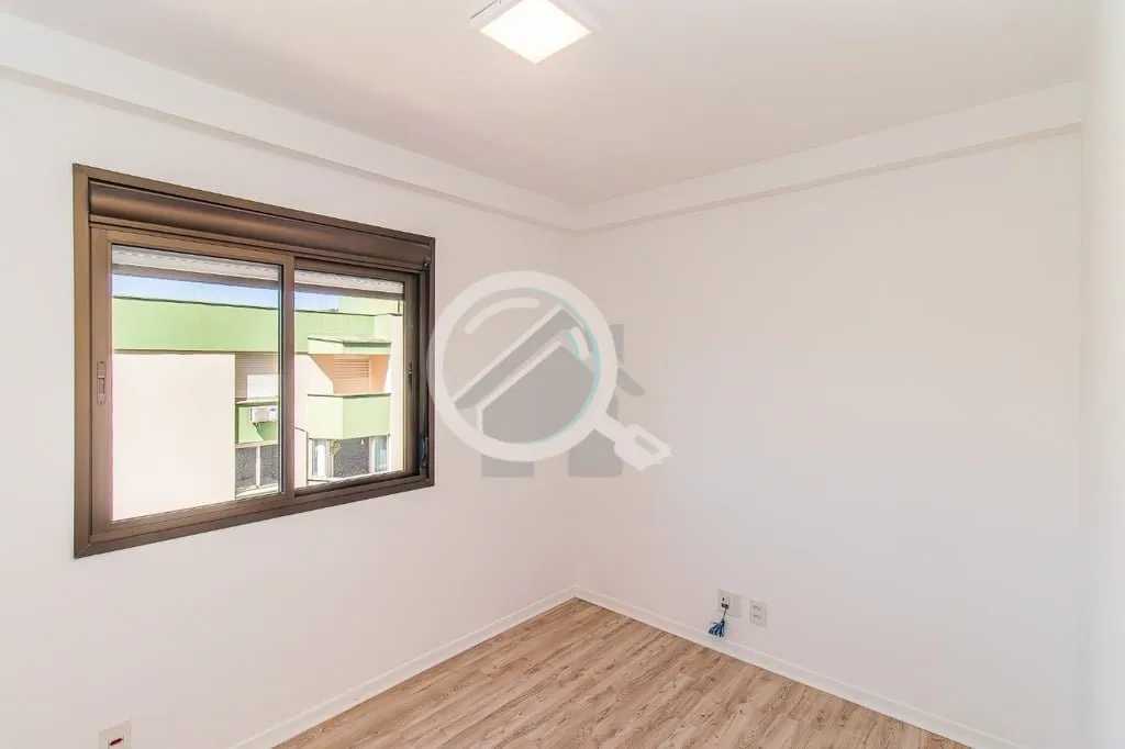 Imagem Apartamento semimobiliado com 61m², 2 dormitórios sendo 1 suíte, 1 vaga! Living para 2 ambientes ...