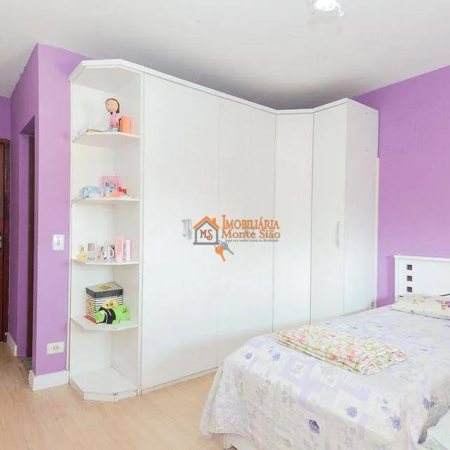 Imagem Sobrado com 5 dormitórios à venda, 260 m² por R$ 689.000,00 - Jardim Santa Clara - Guarulhos/SP