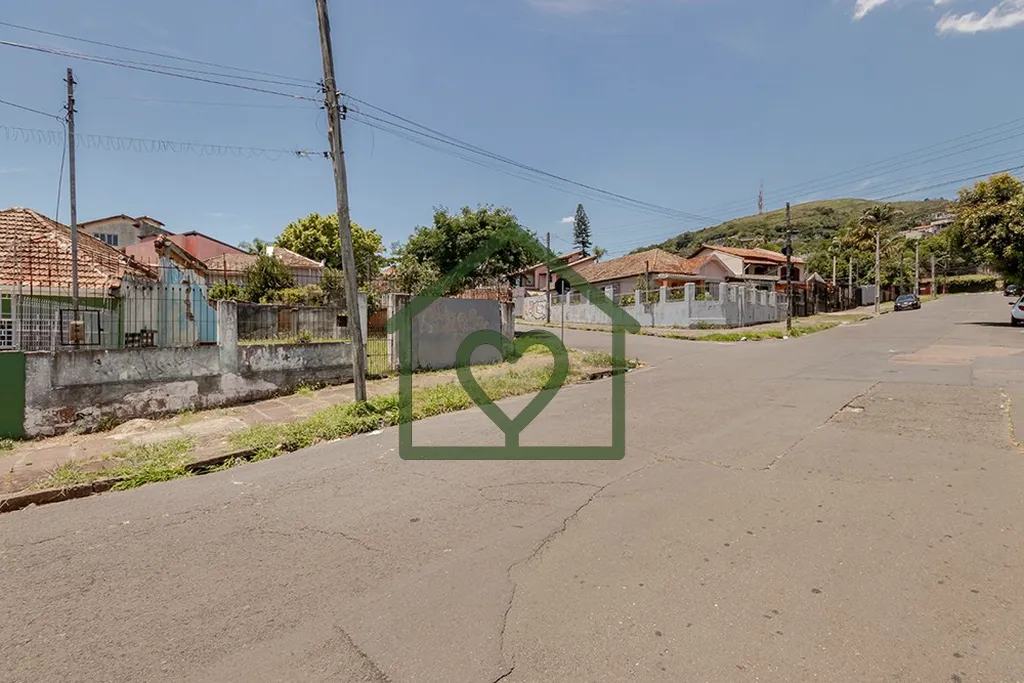 Imagem TERRENO DE 11 x 18,8 
Com 206,8m² 
 
Descubra uma excelente oportunidade de investimento em Porto A...
