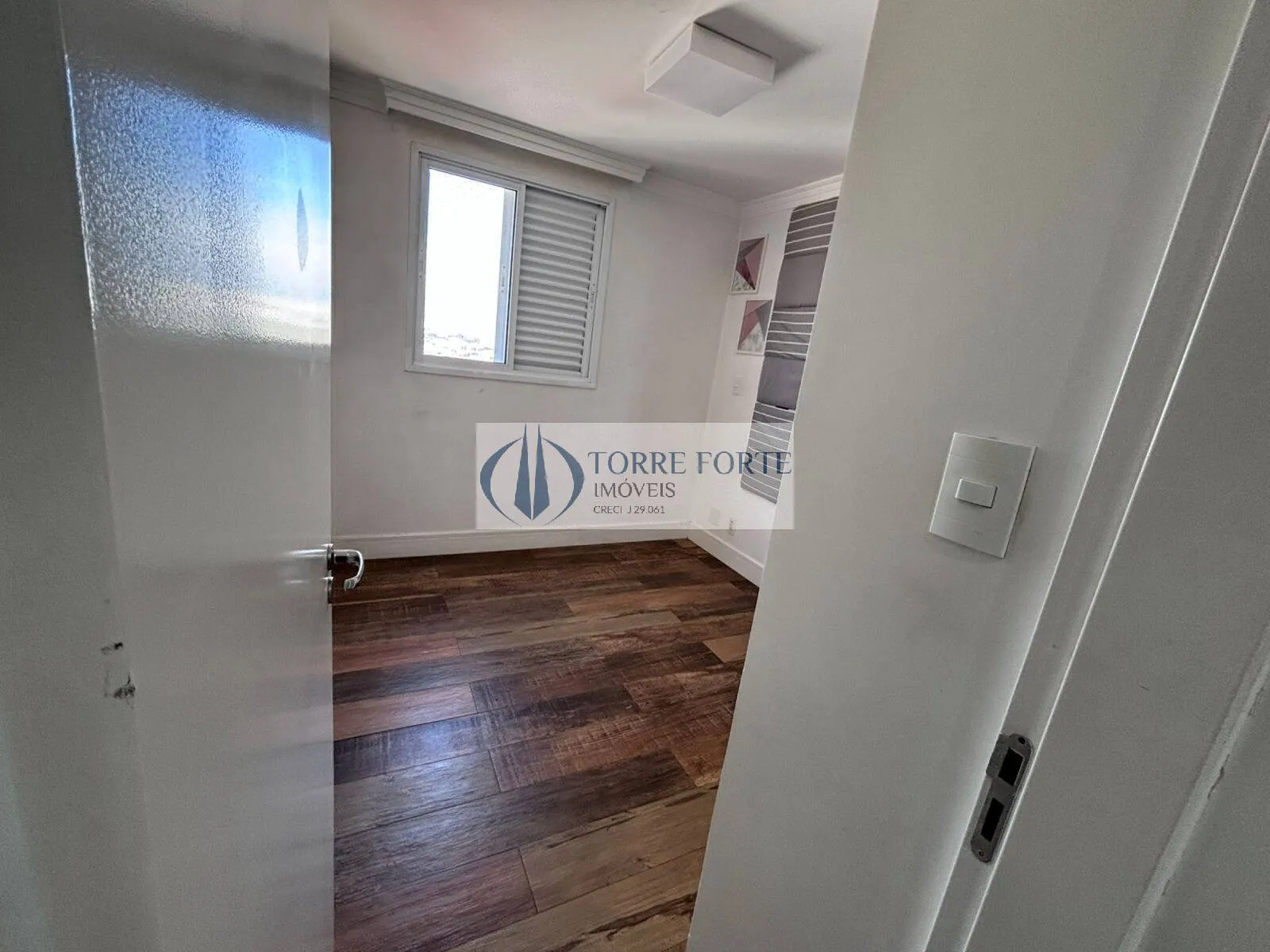 Imagem Excelente apartamento com 70 m² , 3 dormitórios, parcialmente mobiliado