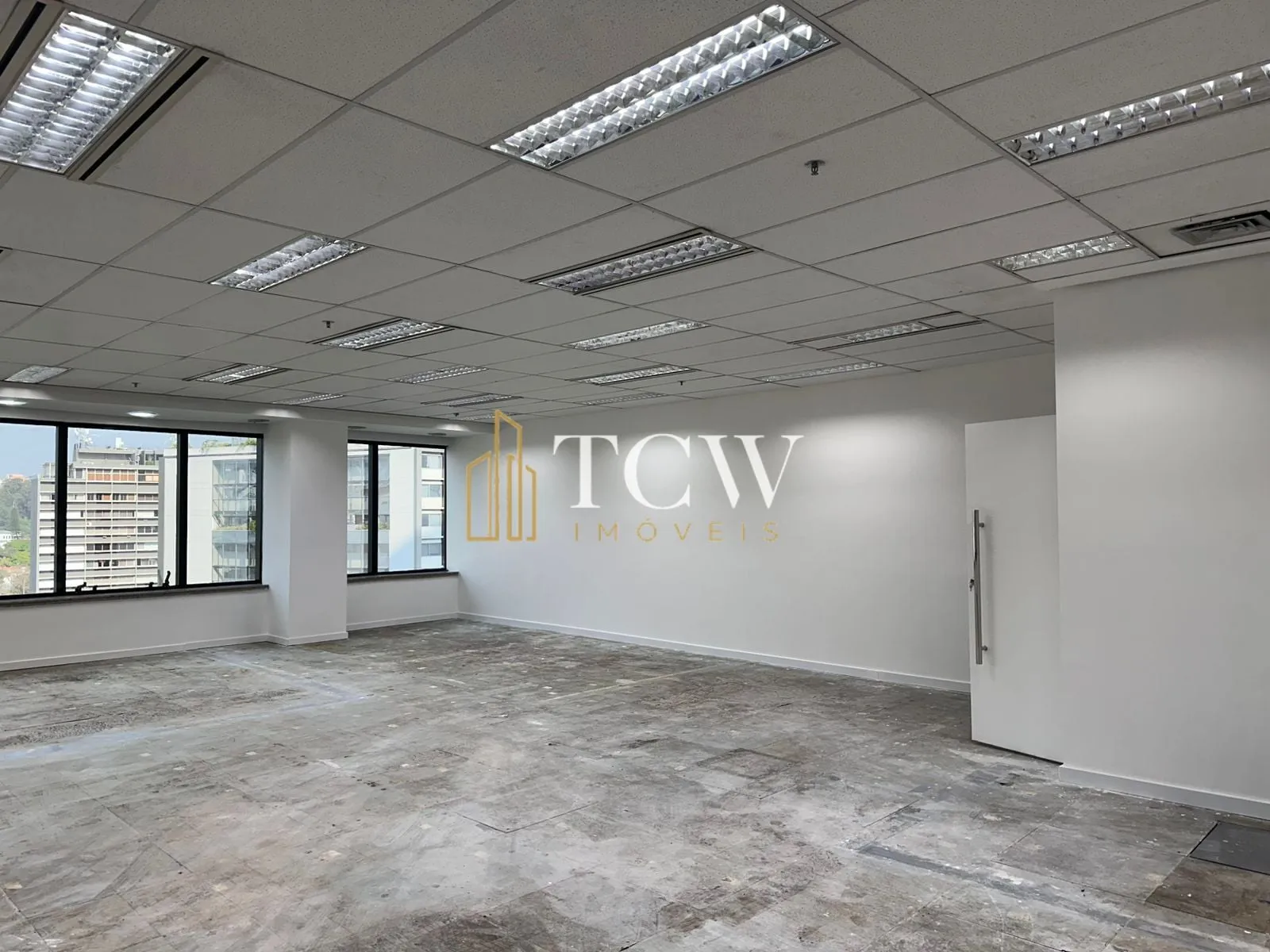 Imagem Conjunto Comercial para Locação no Itaim Bibi | 238 m² | Vão Livre | 7 Vagas | São Paulo/SP