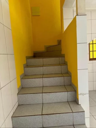 Imagem IMÓVEL PARA RENDA com 3 casa à venda, 212 m por R$ 447.000 - Jardim Munhoz - Guarulhos/SP
