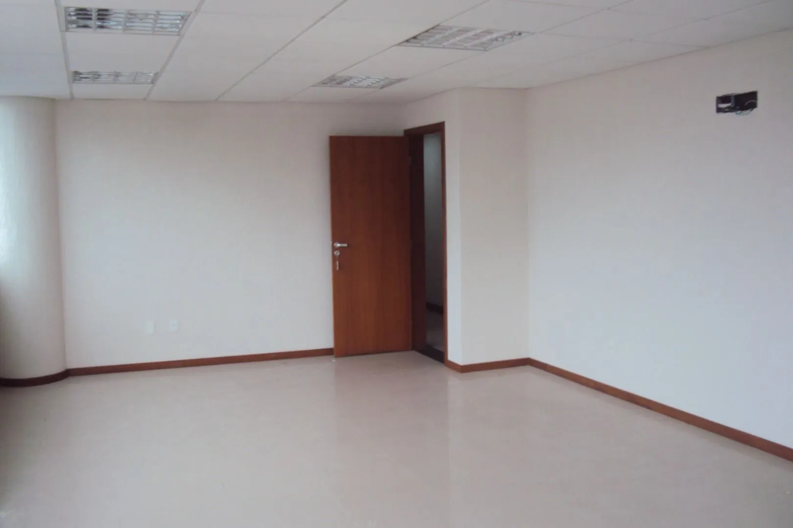 Imagem Sala à venda com , 38m² em Agronômica Florianópolis