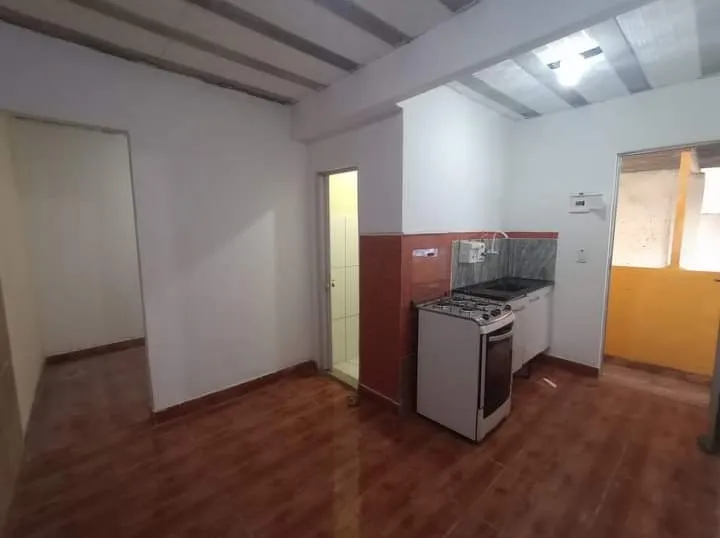 Imagem IMÓVEL PARA QUEM ENXERGA ALÉM DA CASA - E VÊ UMA OPORTUNIDADE!