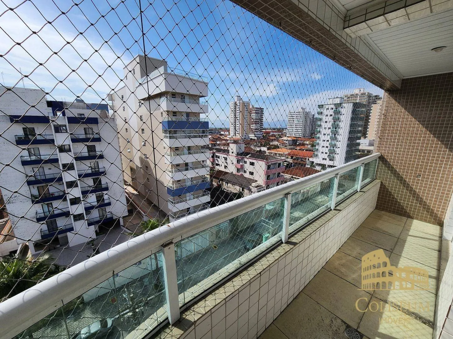 Imagem Apartamento com 3 dormitórios à venda, 105 m² por R$ 700.000,00 - Guilhermina - Praia Grande/SP