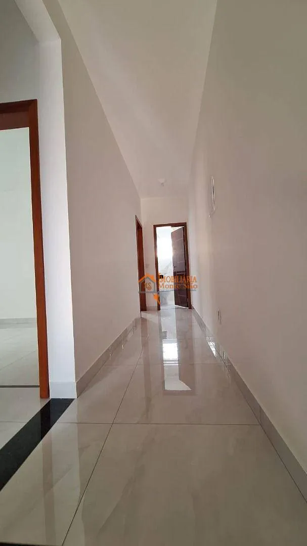 Imagem Sobrado com 3 dormitórios à venda, 130 m² por R$ 750.000,00 - Jardim Cumbica - Guarulhos/SP