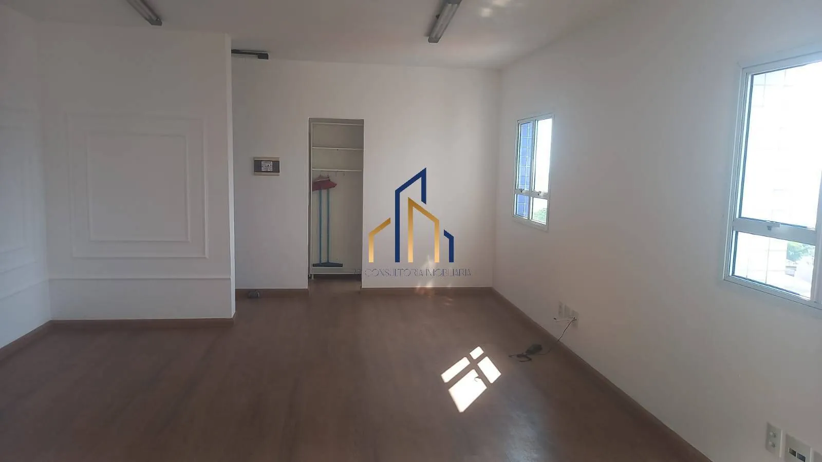 Imagem Sala Comercial para alugar na Vila Gilda em Santo André/SP