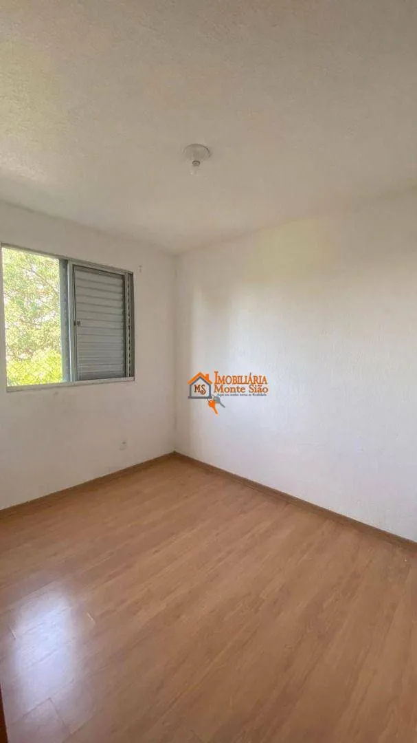 Imagem Apartamento com 2 dormitórios à venda, 47 m² por R$ 255.000,00 - Água Chata - Guarulhos/SP