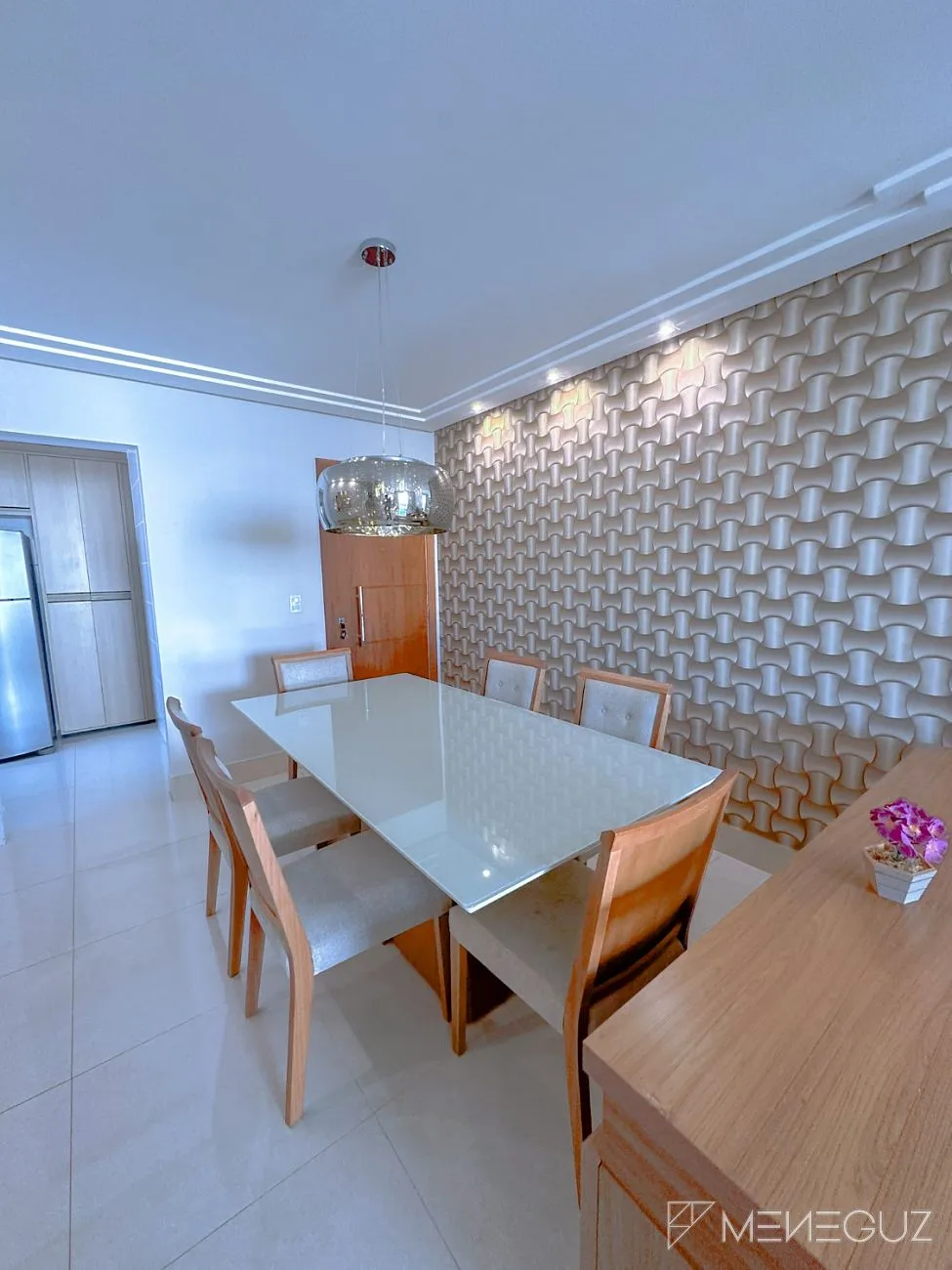 Imagem Facilidade e Conforto na Praia do Morro: Apartamento com Parcelamento Exclusivo