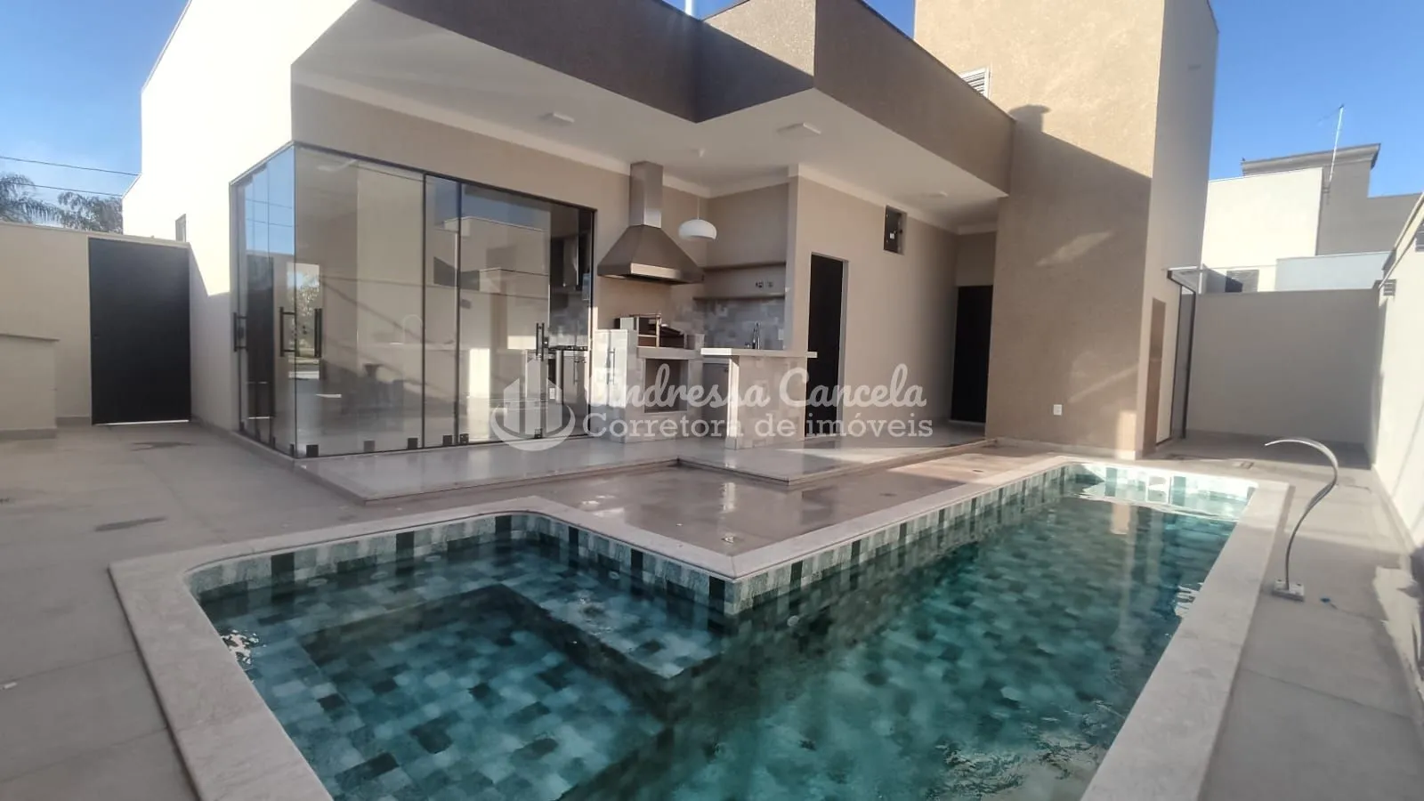 Imagem Village Mirassol III - Casa com 3 dormitórios à venda, 191 m² por R$ 1.300.000,00 - VILLAGE DAMHA MIRASSOL III - Mirassol/SP