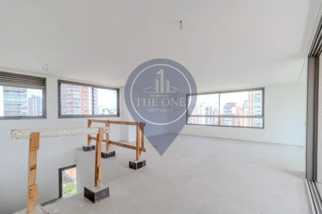 Imagem Cobertura de Luxo em Moema, São Paulo-SP: 3 Quartos, 3 Suítes, 2 Salas, 4 Banheiros, 6 Vagas de Garagem, 398m² de Área.