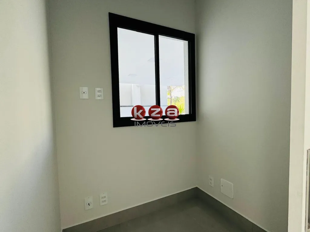 Imagem Casa térrea mobiliada em condomínio à venda em Valinhos-SP, Condomínio MontAlcino com 3 suítes, piscina e 175m². Venha conferir!