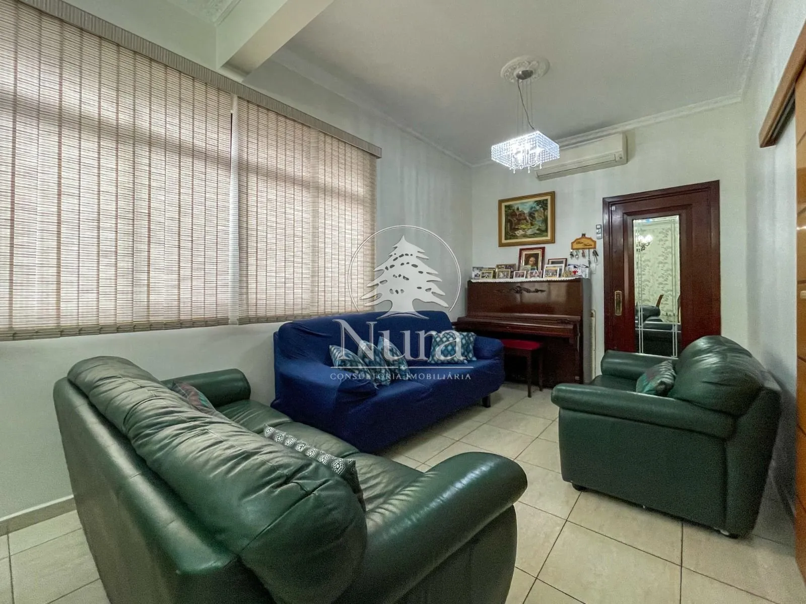 Imagem Sobrado de 4 quartos, 150m² no bairro Gonzaga, em Santos