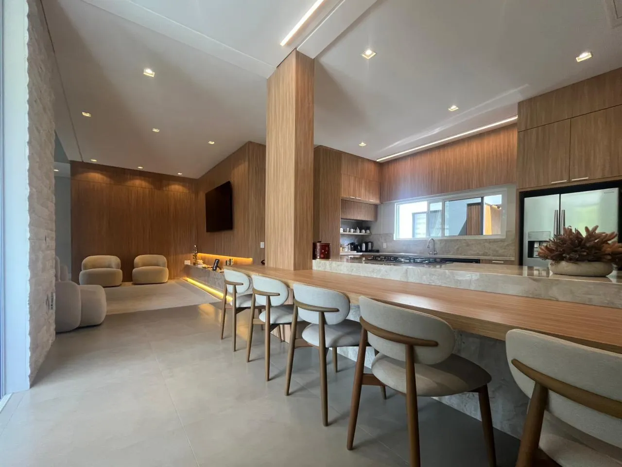 Imagem Casa à venda com 360m2 por R$ 6.000.000,00