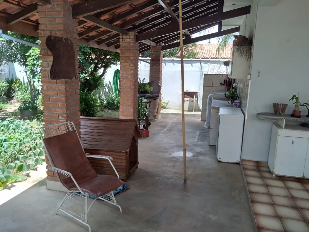 Imagem Casa à venda 4 Quartos, 1 Suite, 2 Vagas, 360M², São Benedito, Pindamonhangaba - SP