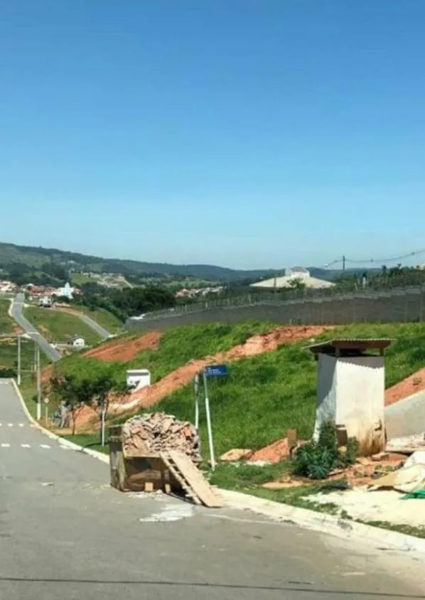 Imagem LOTE EM CONDOMÍNIO VILLAGIO PIU VERDE